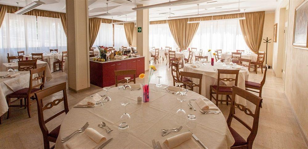 Villa Hotel Del Sole Chiusi Buitenkant foto
