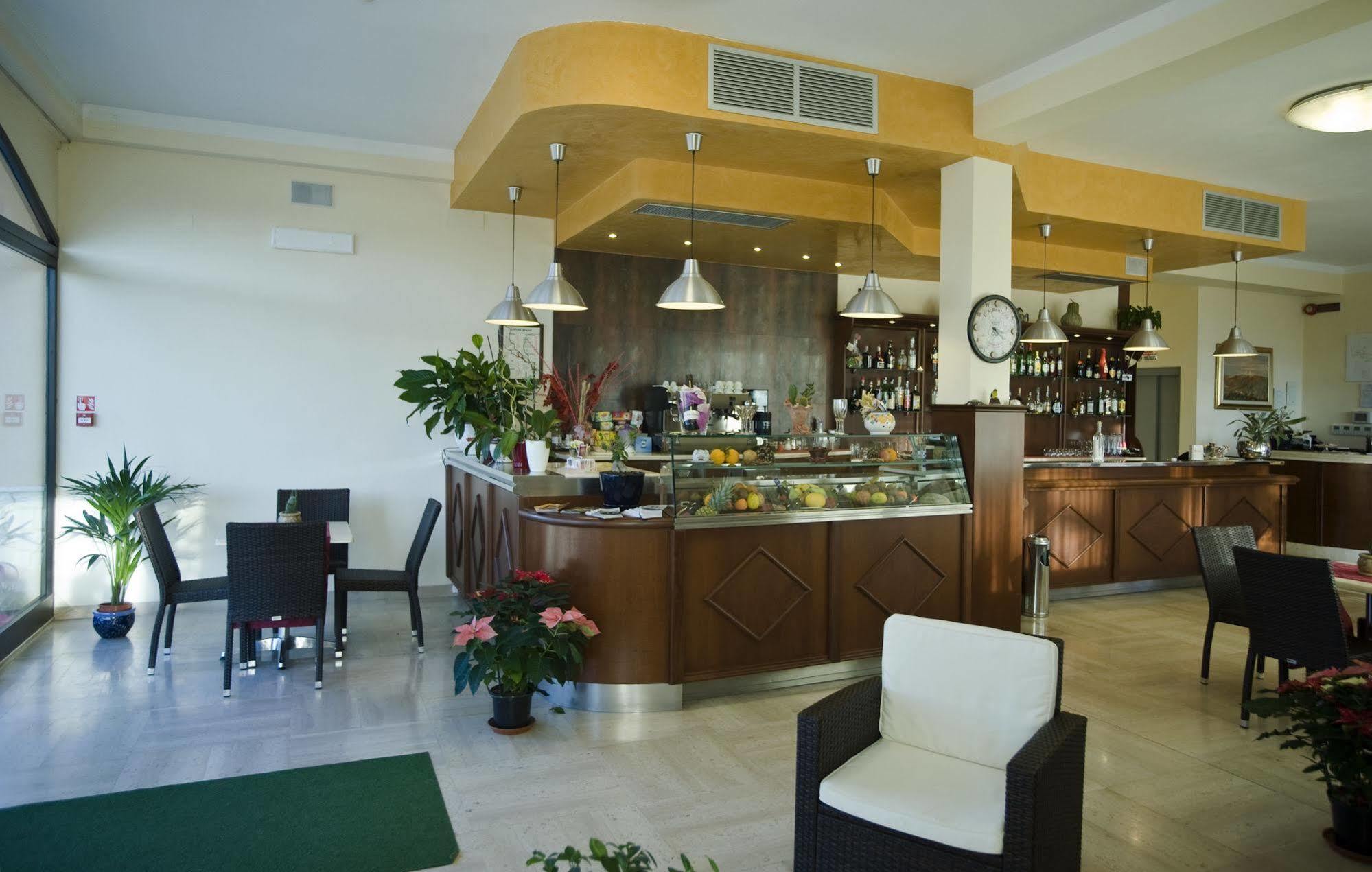 Villa Hotel Del Sole Chiusi Buitenkant foto